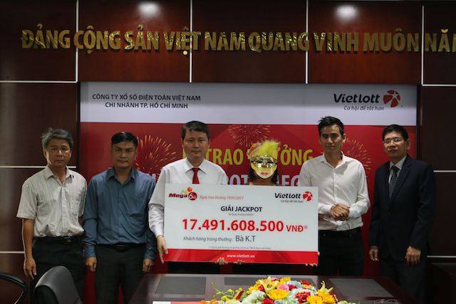 14 tấm vé trúng jackpot “khủng” có gì đặc biệt? - 1