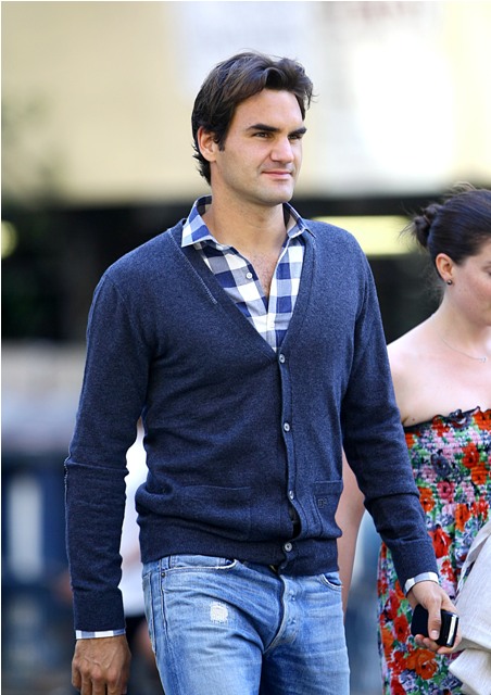 Roger Federer &#34;bảnh&#34; thế này, tài tử điện ảnh kém xa? - 12