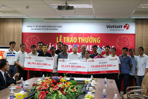 Gần 1 tháng mới biết trúng jackpot 29 tỉ vì… đợi ngày Thần Tài - 1