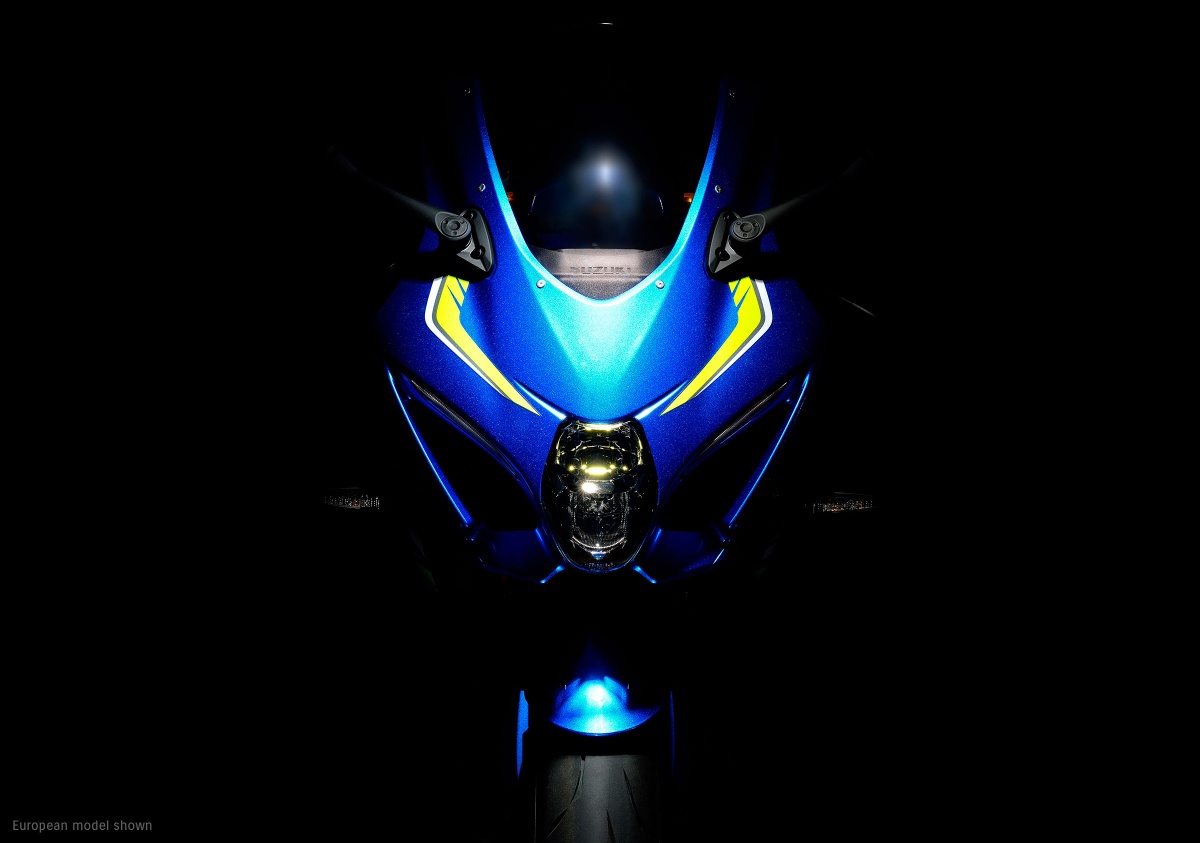 Suzuki công bố giá mẫu GSX-R 1000 L7 2017 - 4