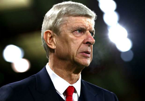 Arsenal: Bị đồn sa thải, HLV Wenger bào chữa yếu ớt - 1