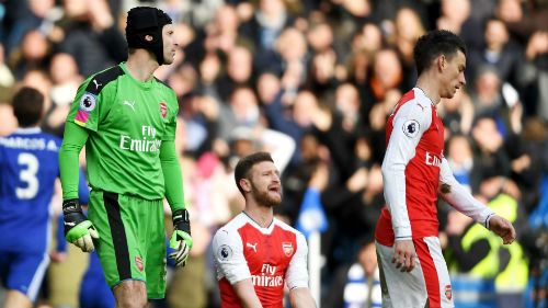 Arsenal: Bị đồn sa thải, HLV Wenger bào chữa yếu ớt - 2