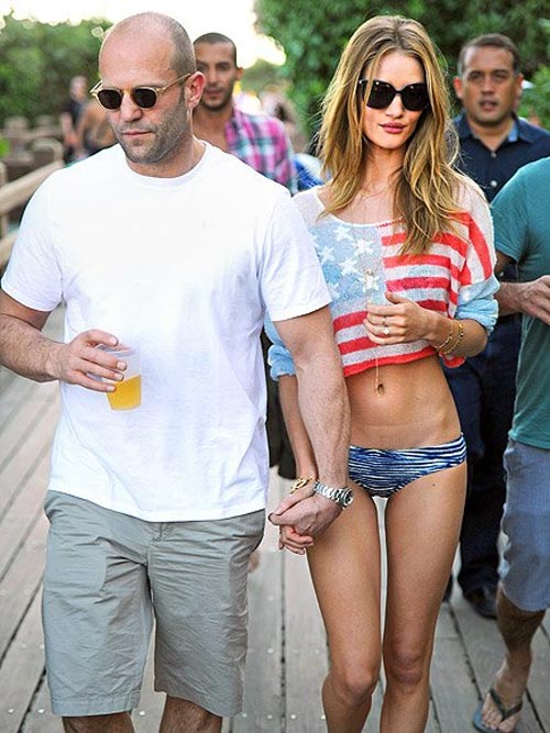 Hôn thê gợi cảm của "người vận chuyển" đang mang bầu - 11