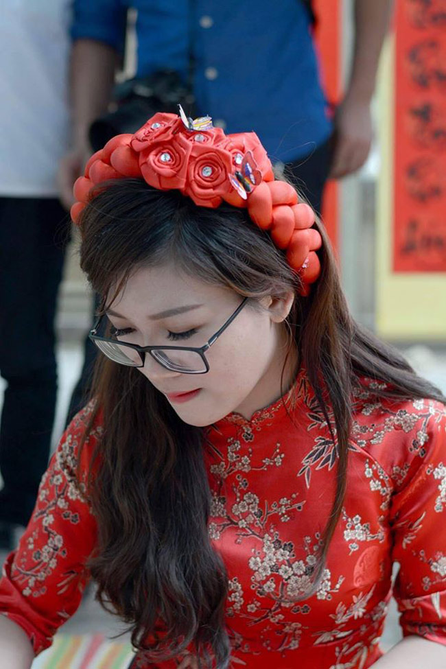 Cô là Nguyễn Cẩm Nhung (sinh năm 1996, Bắc Giang)