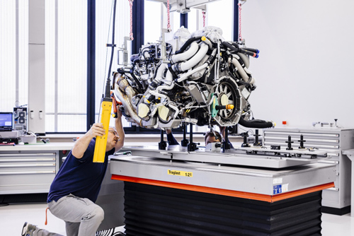 Tường tận quy trình Bugatti tạo ra “ông hoàng tốc độ” Chiron - 3