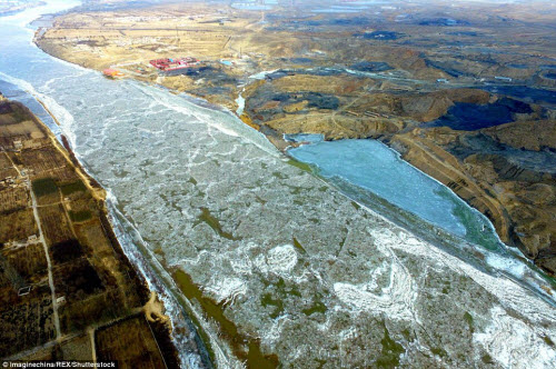 Ngắm sông dài thứ 2 châu Á “thức giấc” sau mùa đông - 4