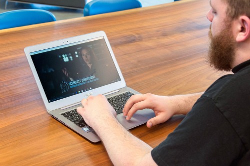 Top 4 thương hiệu máy tính có chất lượng bảo hành tốt nhất hiện nay - 3