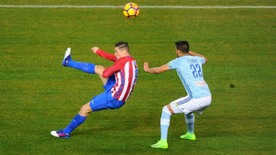 Tiêu điểm V22 La Liga: Barca thắng to mà vẫn lo âu - 4