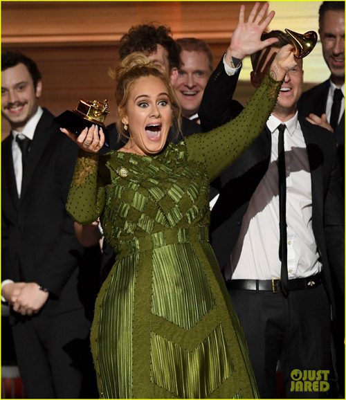 Adele đại thắng tại Grammy 2017 - 2