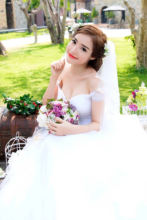 Cho thuê váy và áo cưới giá rẻ tại Hồ Chí Minh - Khánh Production