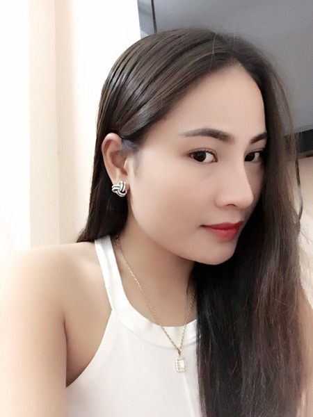 Đầu xuân phái đẹp đua nhau nâng mũi lộc tài - 5