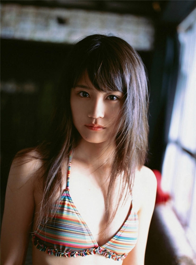 Cận cảnh vẻ đẹp “không góc chết” của nữ diễn viên trẻ Nhật Bản.