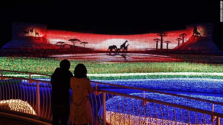 Choáng ngợp trước vẻ huyền ảo của lễ hội ánh sáng ở Nhật - 7