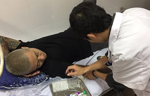 Tuấn Hưng bất ngờ phải nhập viện cấp cứu - 3