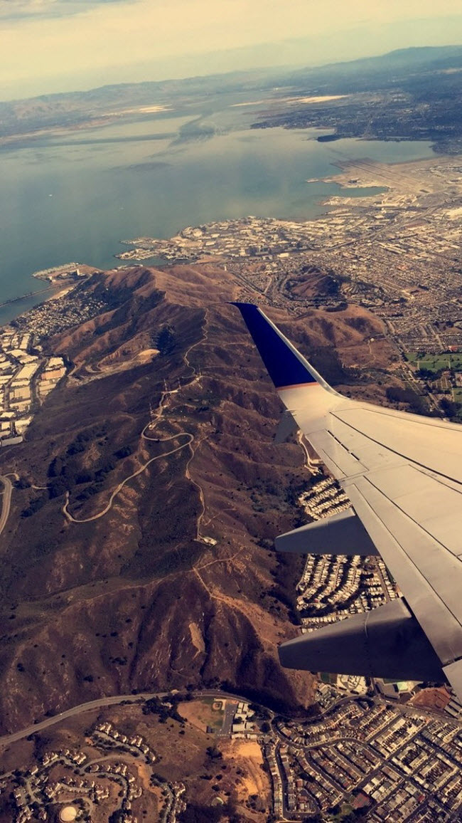 Máy bay rời khỏi sân bay quốc tế San Francisco ở bang California, Mỹ.