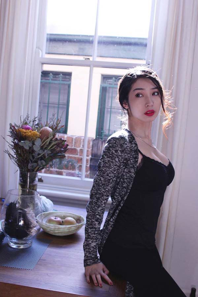 Với ngoại hình xinh đẹp, giọng hát dễ thương, Khổng Tú Quỳnh được mệnh danh là một trong những công chúa dễ thương của showbiz Việt.