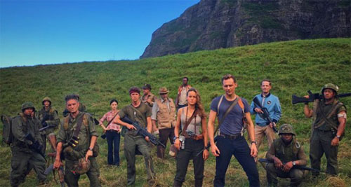 Sao phim "Kong: Skull Island" đua nhau khoe ảnh tại Việt Nam - 2
