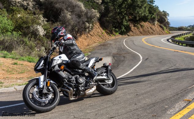 Yamaha FZ 09 2017 - Phong cách mới, hiệu suất mới - 5