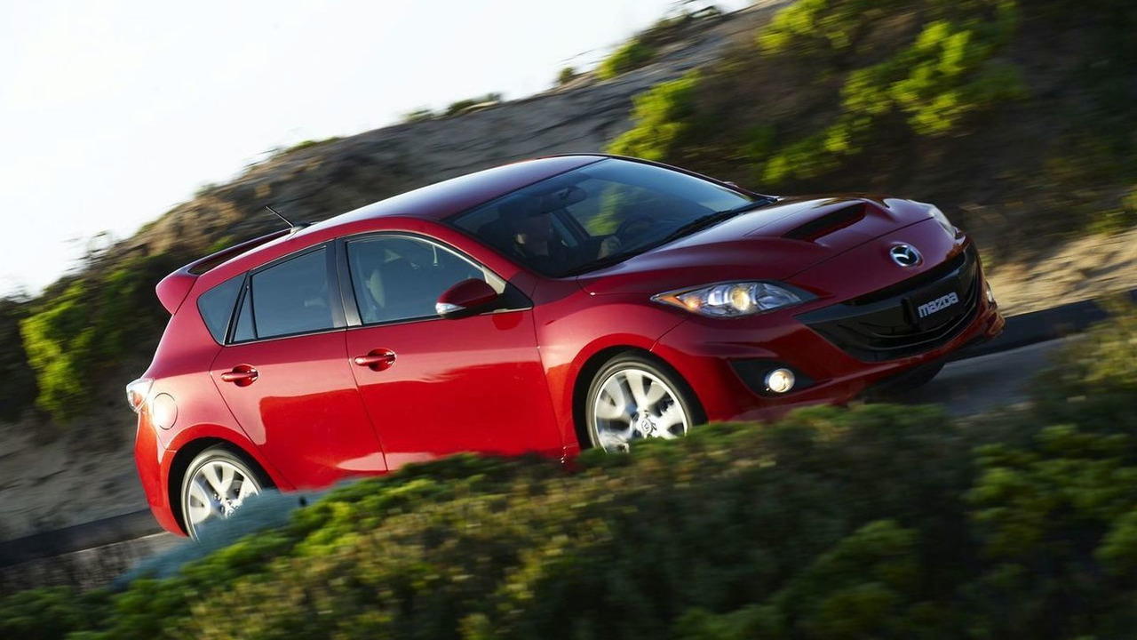 Mazda sẽ thu hồi gần 200.000 xe bị lỗi ghế ngồi - 1