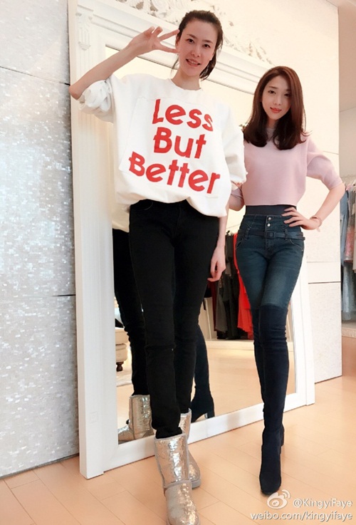Chân dài 2 mét xinh đẹp thổ lộ &#34;lắm mối, tối nằm không&#34; - 7