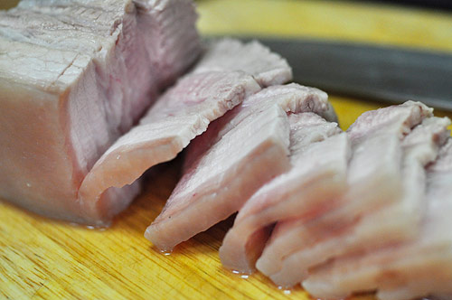 Sai lầm thường gặp khi chế biến thịt gây hại sức khỏe - 1