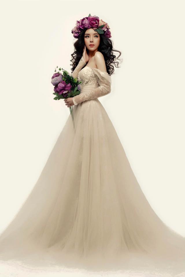 Mai Phương Thúy khoe em gái đẹp ngang ngửa chị hoa hậu - 9