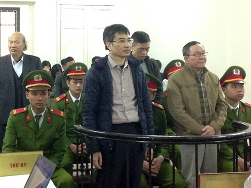 Giang Kim Đạt cười tươi nhìn người thân trước khi bị tuyên án tử - 1