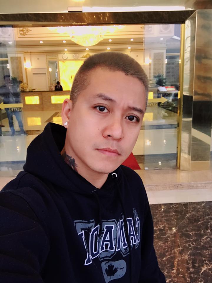 Tuấn Hưng và những "quả đầu" thời xoăn tít đến 3cm - 11