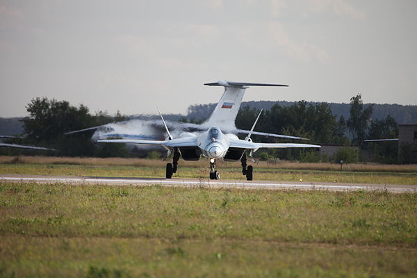 Nga thử tên lửa trên chiến đấu cơ tàng hình T-50 mới nhất - 2