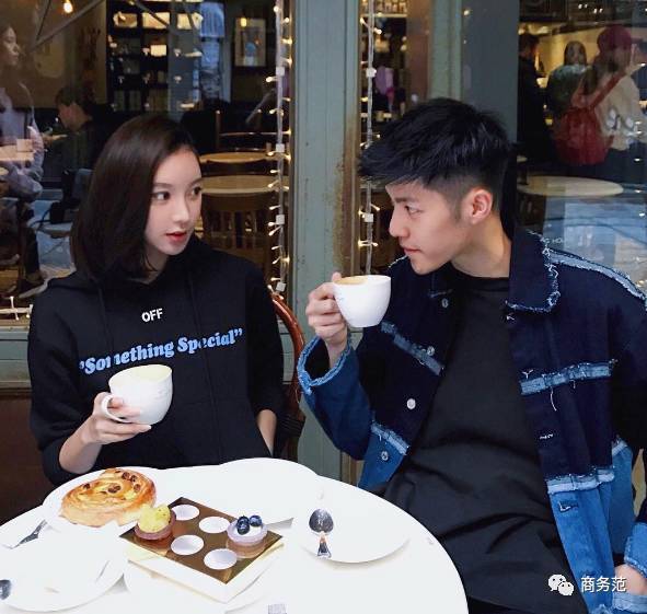 Hội chị em nhà giàu với cuộc sống "thất nghiệp hạnh phúc" - 6