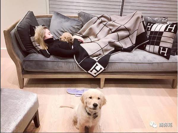 Hội chị em nhà giàu với cuộc sống "thất nghiệp hạnh phúc" - 11