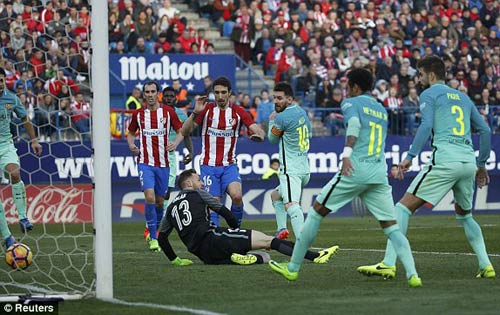 Atletico Madrid - Barcelona: Định đoạt bởi anh hùng - 1