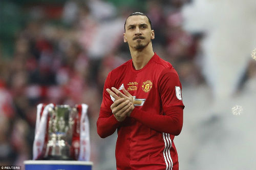 MU vô địch League Cup: Vinh quang dành cho &#34;King&#34; Ibra - 2