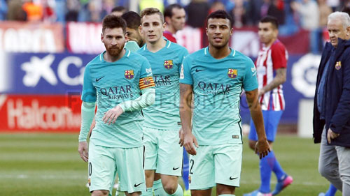 Barca lại thắng khổ: Gắng gượng giữa cơn bạo bệnh - 1