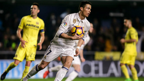 Ronaldo, Messi so kè bản lĩnh: Định đoạt ngôi vương - 2