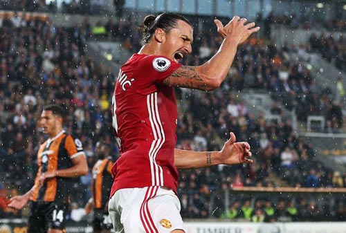 SAO xuất sắc nhất NHA 2016/17: Ibrahimovic hay Kante? - 4