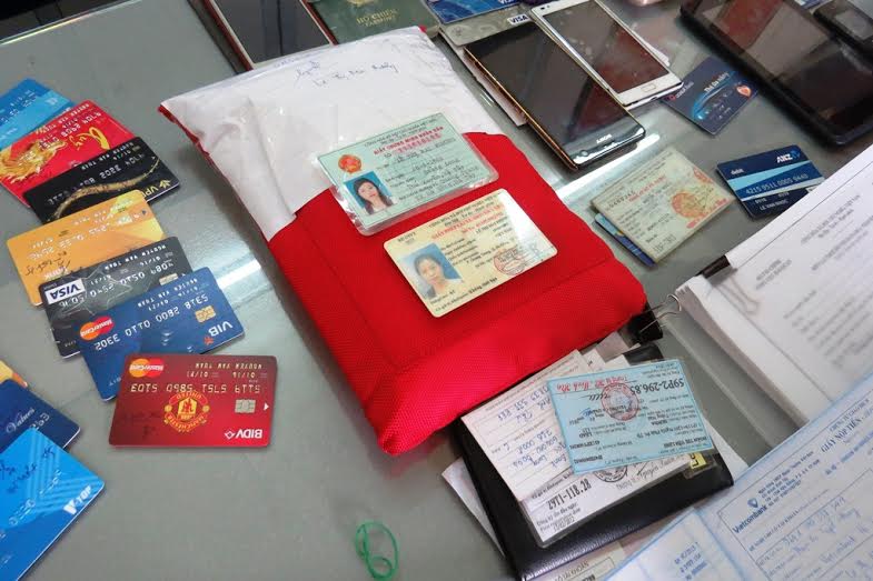 Hàng trăm phụ nữ sập bẫy tình “ông chủ giàu có nhưng éo le" - 2