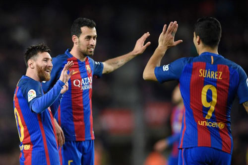 Barcelona – Gijon: Messi, Neymar thêu hoa dệt gấm - 1
