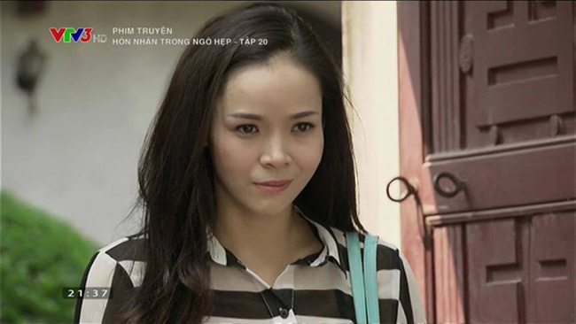Vai diễn Hằng ở "Hôn nhân trong ngõ hẹp" là một trong những vai diễn bị ghét nhất trên màn ảnh của Diễm Hương và cũng nhờ bộ phim này mà Diễm Hương bị gắn với biệt danh "hồ ly tinh".
