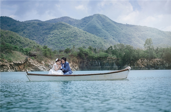 Chân dài Việt đẹp mê ly ở nơi hơn cả Tuyệt Tình Cốc - 11