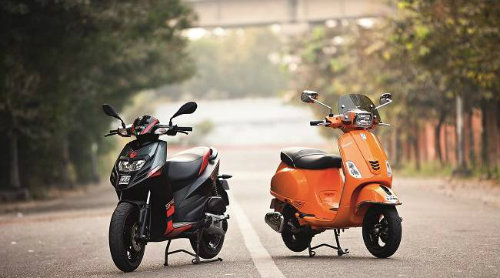 Thích xe ga nên mua Aprilia SR150 hay Vespa SXL150? - 2