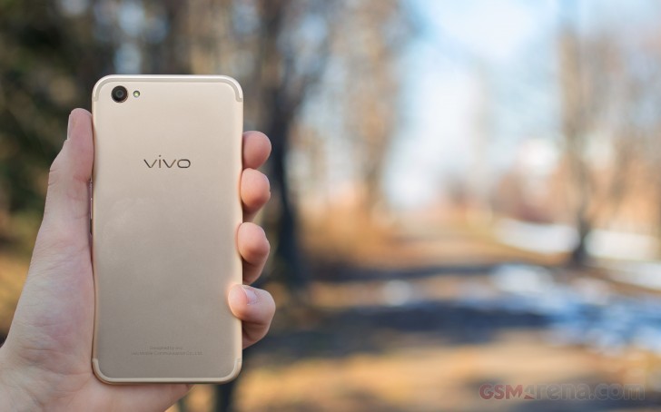 Vivo V5 Plus: Điện thoại tầm trung, chất lượng &#34;hảo hạng&#34; - 1