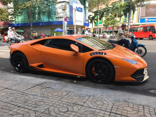 Cận cảnh Lamborghini Huracan LP610-4 độ Novara đầu tiên tại VN - 6