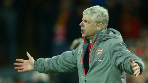 Góc chiến thuật Liverpool – Arsenal: Wenger &#34;sai 1 li, đi 1 dặm&#34; - 1