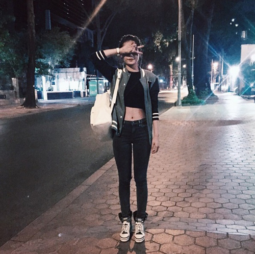 Nhiều lúc "bỏng mắt" khi gặp Chi Pu ở đời thực - 5