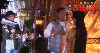 Cười ra nước mắt với hậu trường "cảnh nóng" của sao châu Á - 5