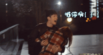 Cười ra nước mắt với hậu trường "cảnh nóng" của sao châu Á - 29