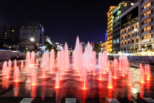 Ngày 8/3: Dẫn “gấu” đi đâu giữa Sài Gòn hoa lệ? - 2