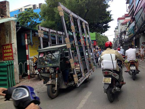 14 đối tượng chiếm vỉa hè bị Chủ tịch Chung “điểm mặt” - 14