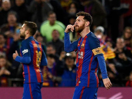 Barcelona: Enrique nên buông cúp C1, để Messi dự bị - 1